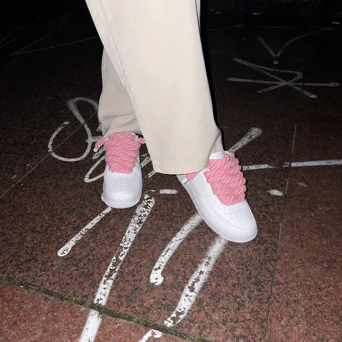 Nike Air Force 1 bílé Custom růžové tlusté rope laces – detail