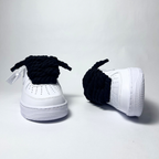Nike Air Force 1 bílé Custom černé tlusté rope laces – pohled zepředu
