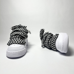 Nike Air Force 1 Custom bíle rope laces se zebrovanými Over laces – pohled zepředu