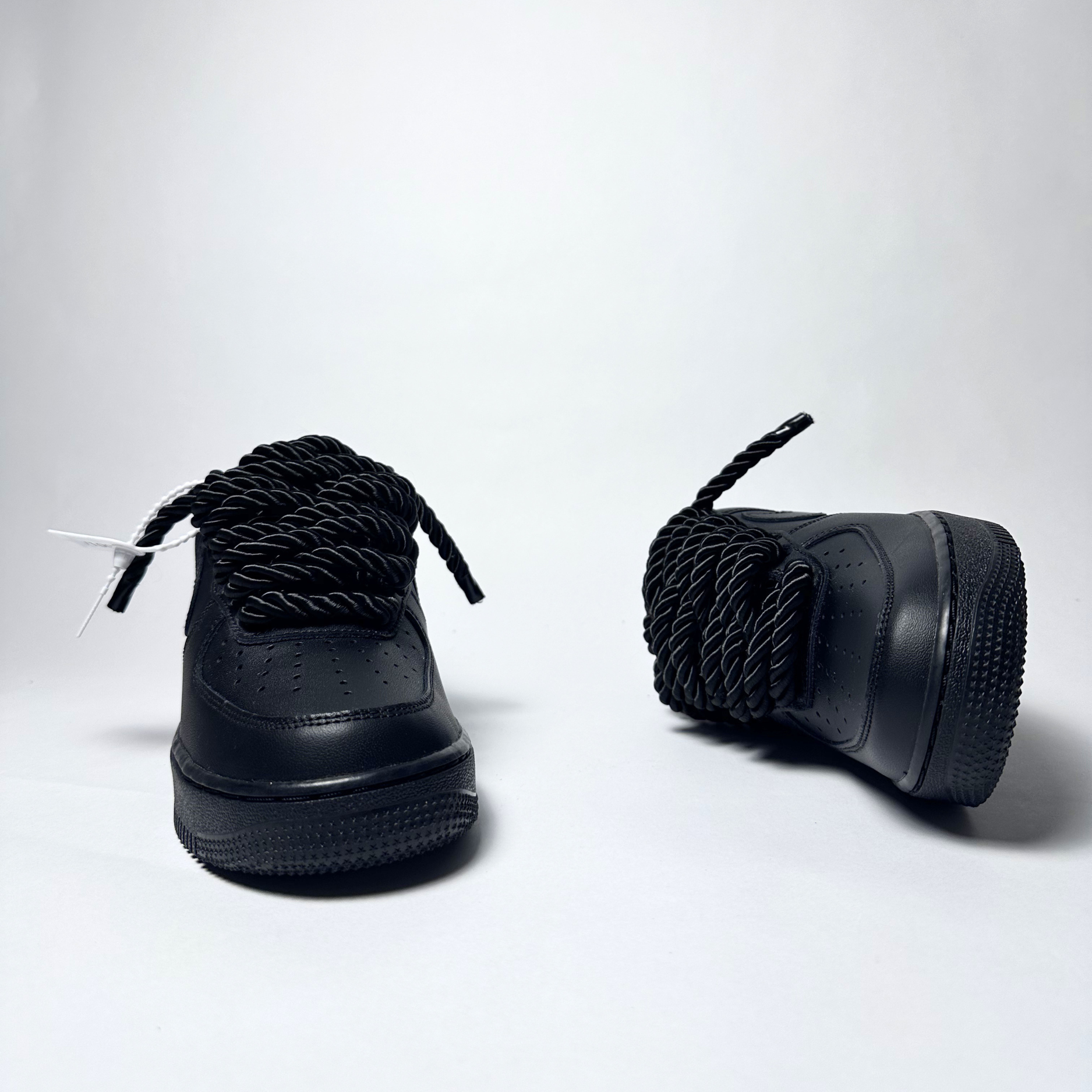Nike Air Force 1 černé Custom černé lesklé rope laces